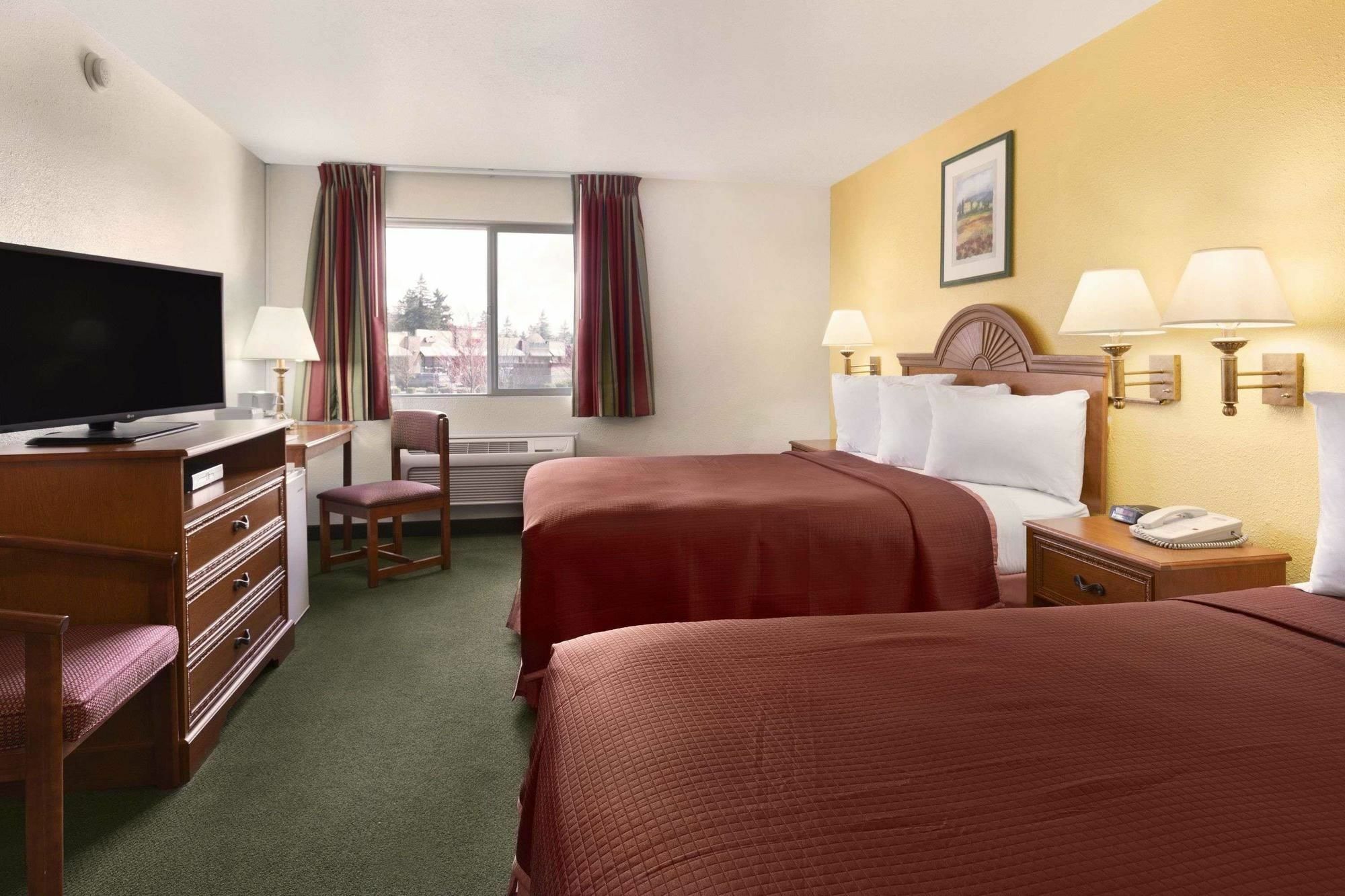 Howard Johnson By Wyndham Salem Exterior foto